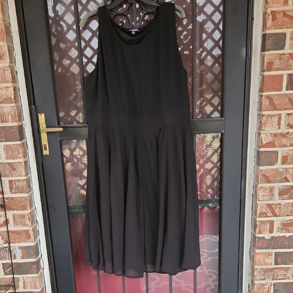 Classic Black Sleeveless Midi Dress, Parties, Dinners, Celebration